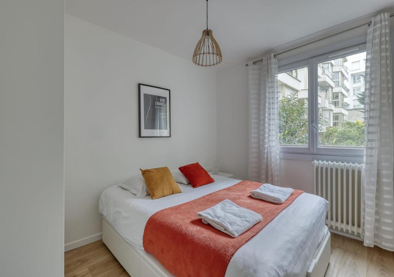 Splendid 2bdrs Flat With Balcony-paris 15 - Mid T Appartement